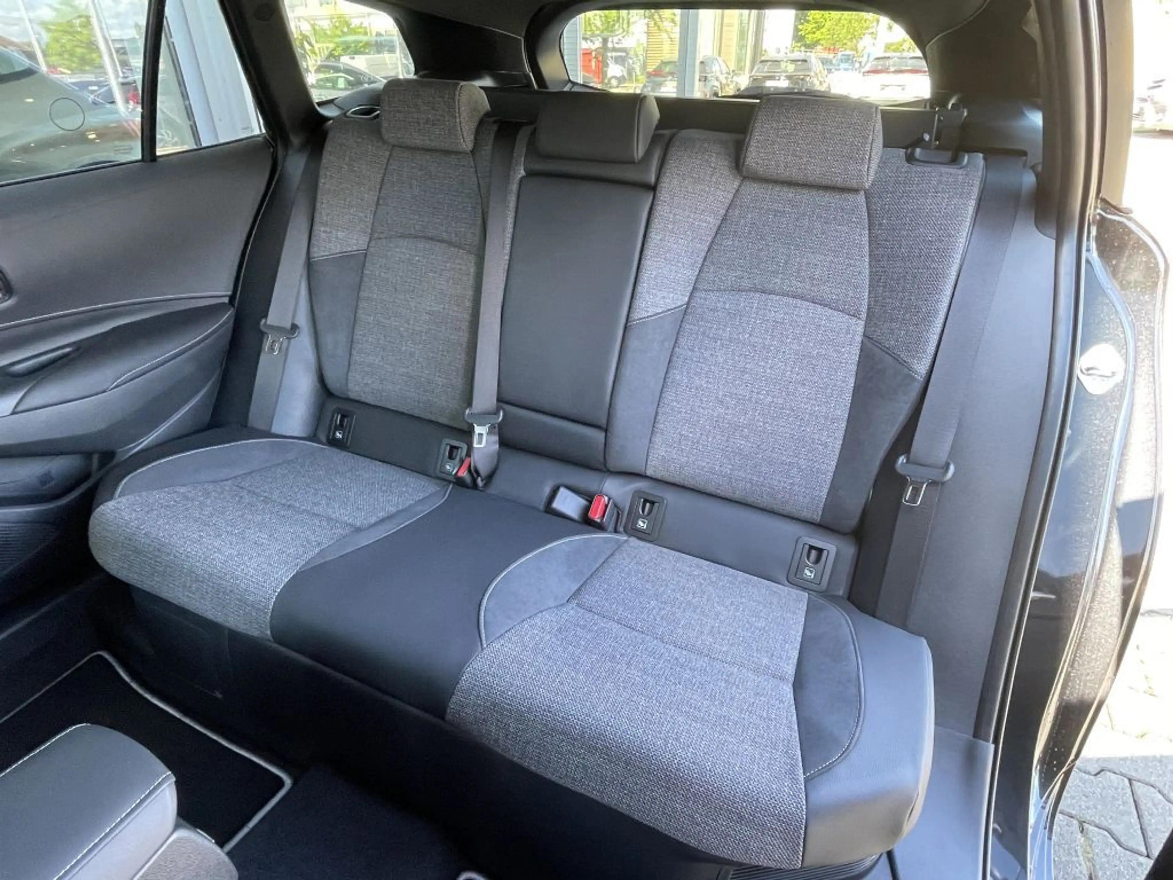 Toyota Corolla 1.8 Hybrid Touring Sports Teamplayer*Technik-Paket — photo 11