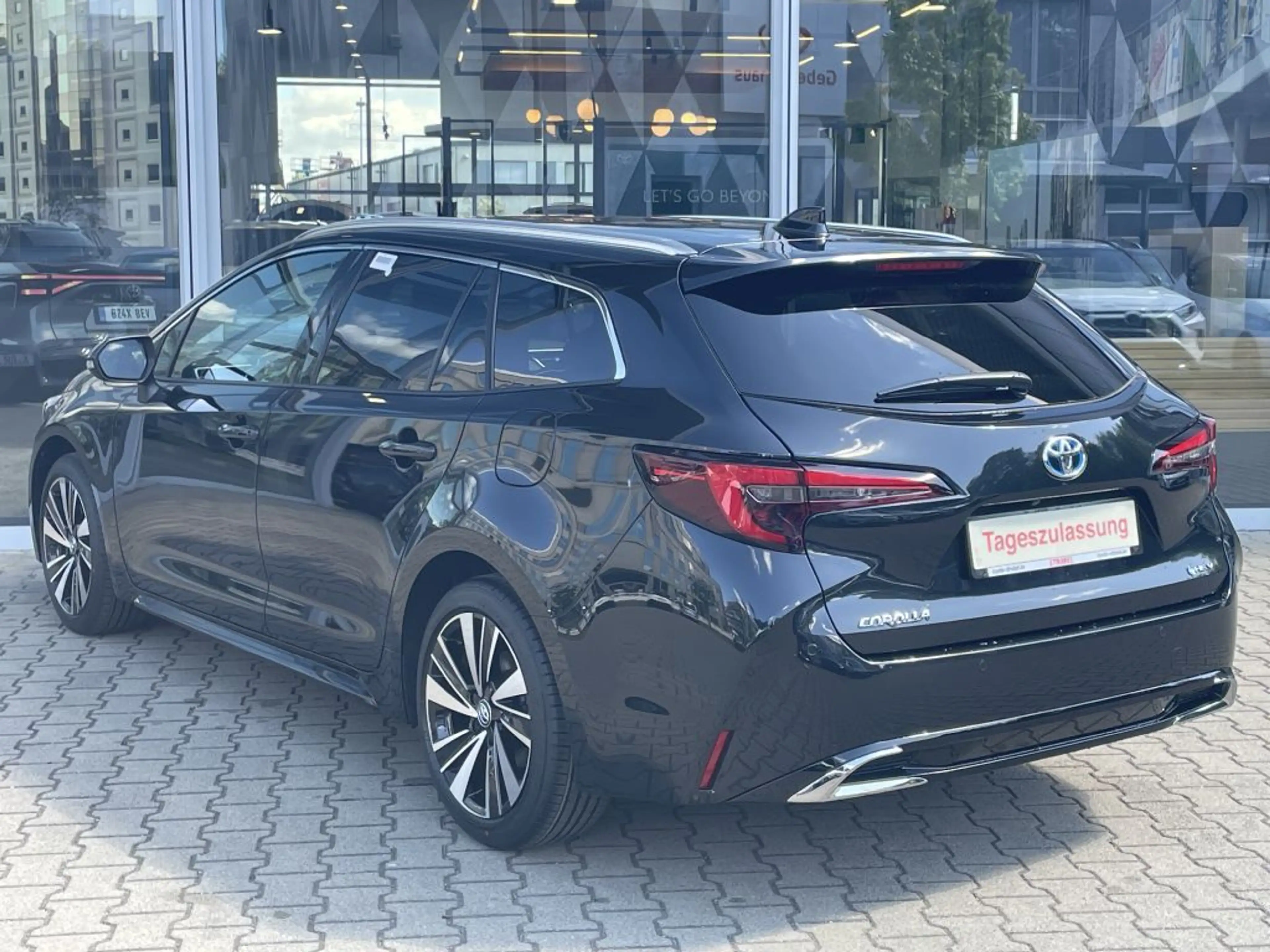Toyota Corolla 1.8 Hybrid Touring Sports Teamplayer*Technik-Paket — photo 6