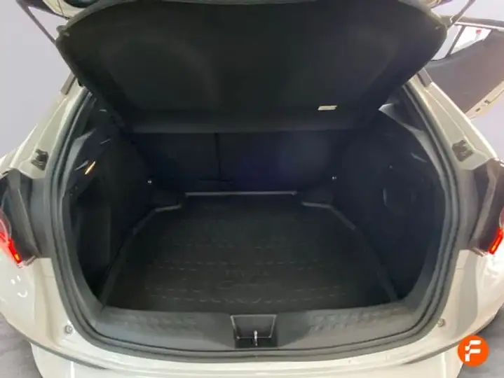 Toyota C-HR 2019, foto 13
