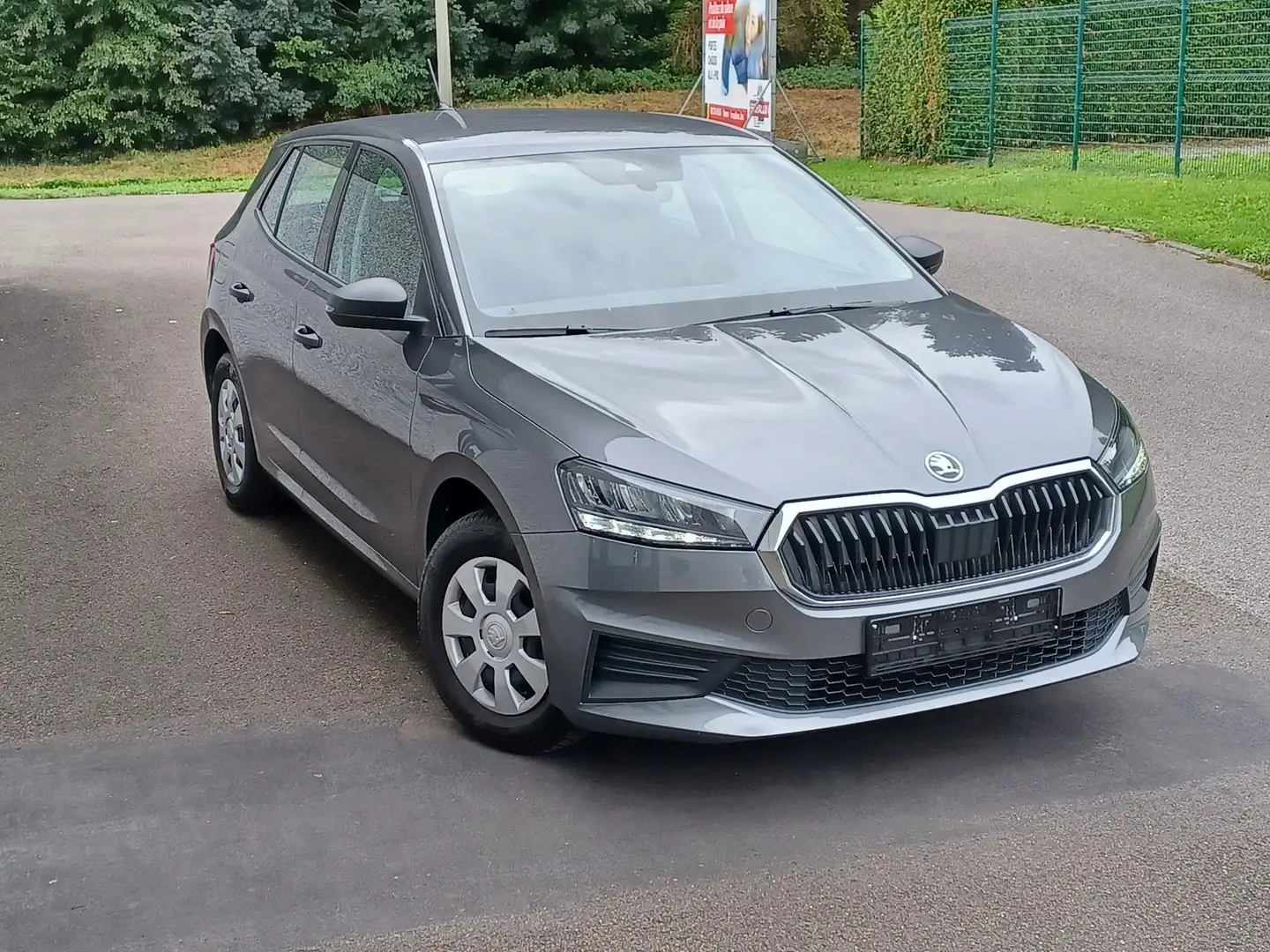 Skoda Fabia Fabia 1.0 TSI/80cv /Selection / LED /GPS/ CARPLAY Gris - 1