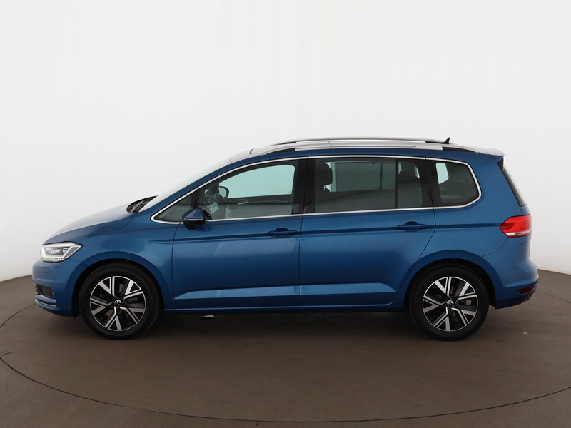 Volkswagen Touran 2.0 TDI Highline Aut LED SKY AHK RADAR NAV — photo 5