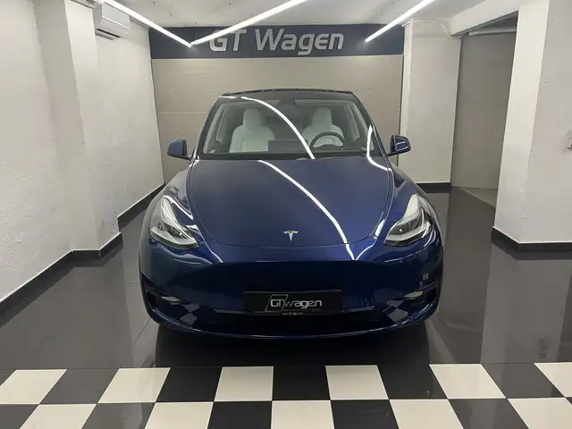 Tesla Model Y Performance 4WD