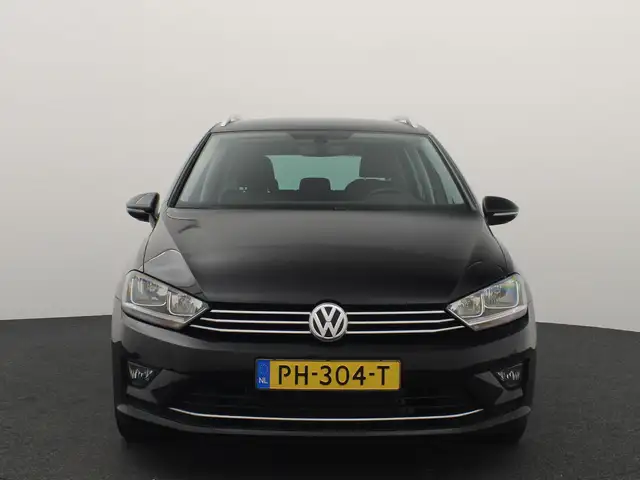 Volkswagen Golf Sportsvan view 19