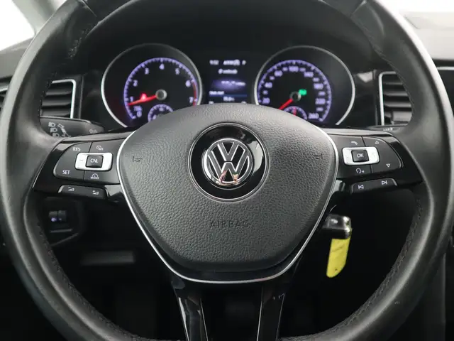 Volkswagen Golf Sportsvan view 15