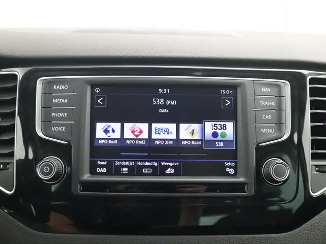 Volkswagen Golf Sportsvan view 22
