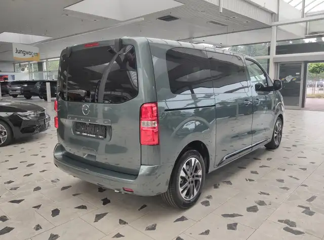 Opel Zafira view 7