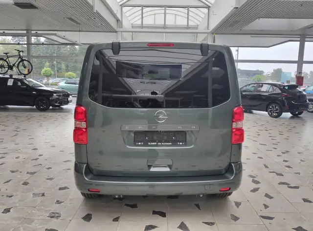 Opel Zafira view 6