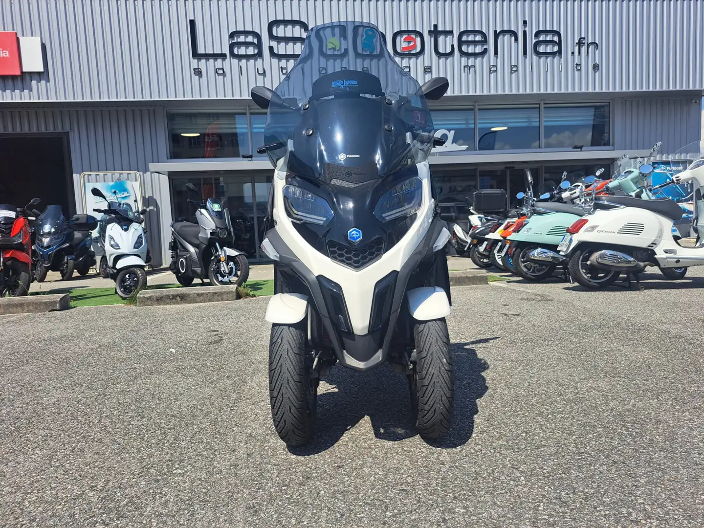 Piaggio MP3 400 - 2