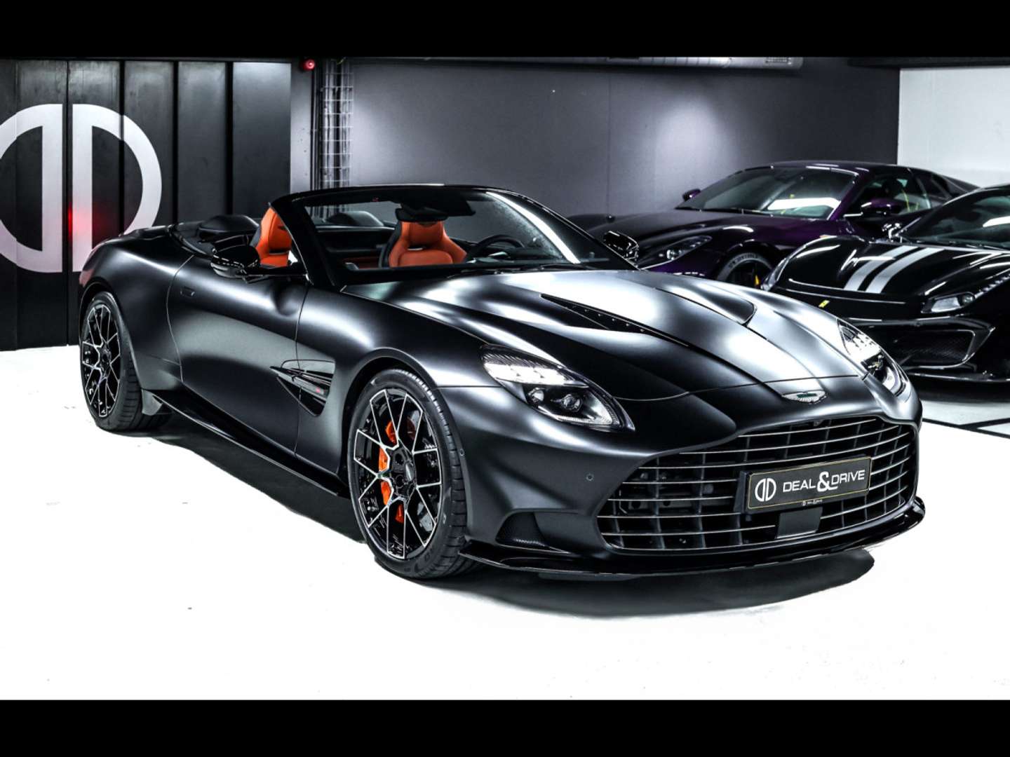 Aston Martin Vanquish Volante V12 -  - Joinsteer - #4