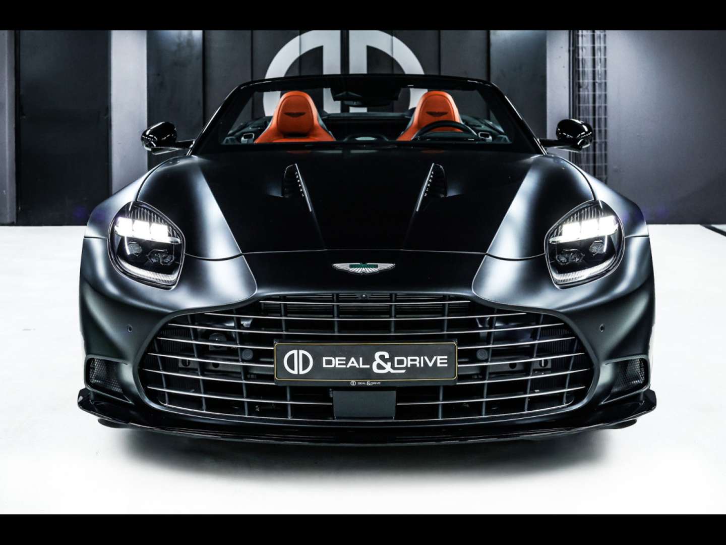 Aston Martin Vanquish Volante V12 -  - Joinsteer - #3