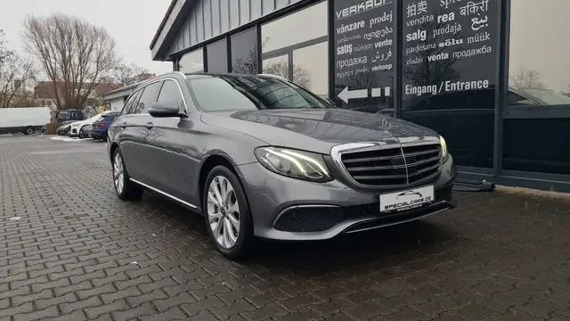 Mercedes-Benz E 350 d T - ASSISTS - AHK - PANO - AHK -