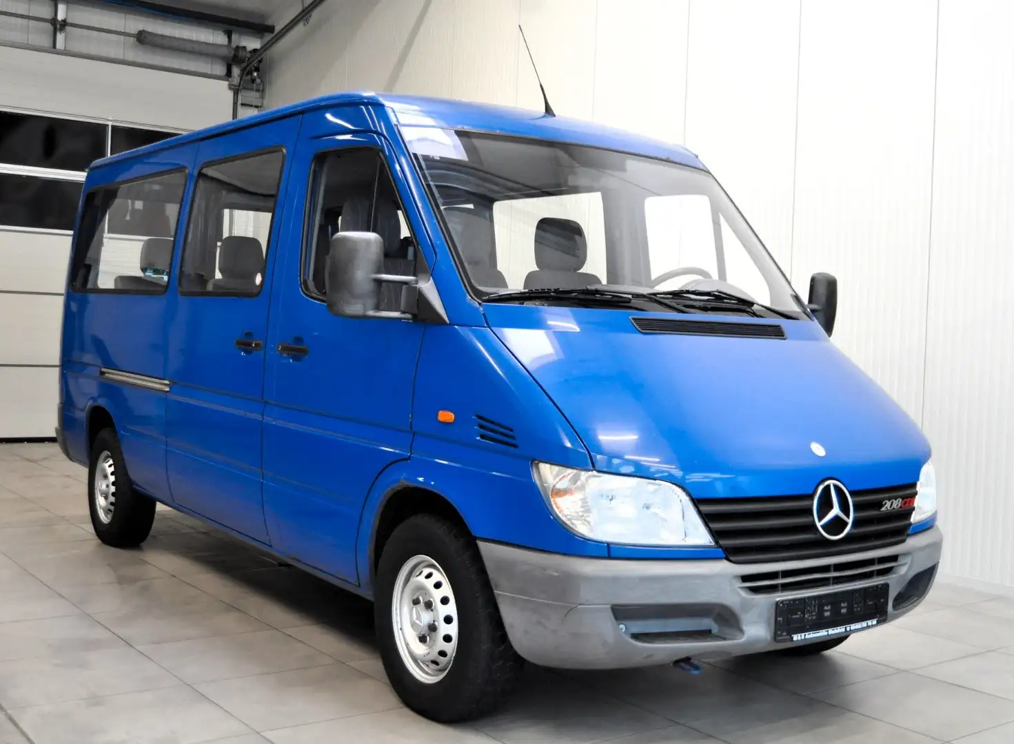 Mercedes-Benz Sprinter Kombi 208 CDI / 12SITZER / CD-SPIELER Blue - 2