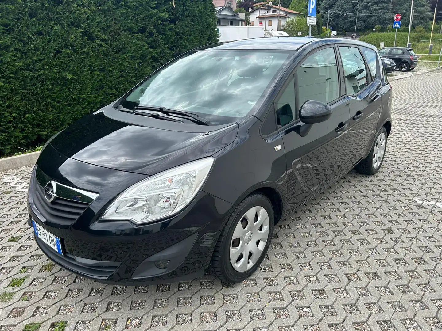 Opel Meriva 1.4 Elective Schwarz - 2