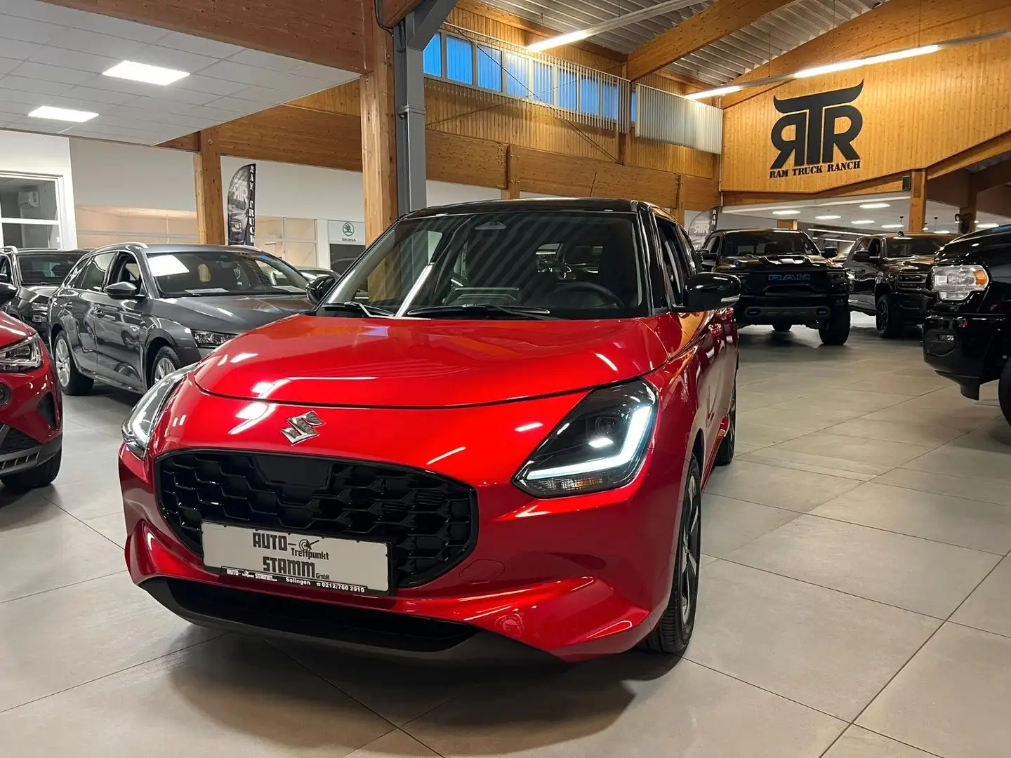 Suzuki Swift Comfort + *NEW2024* Rot - 2