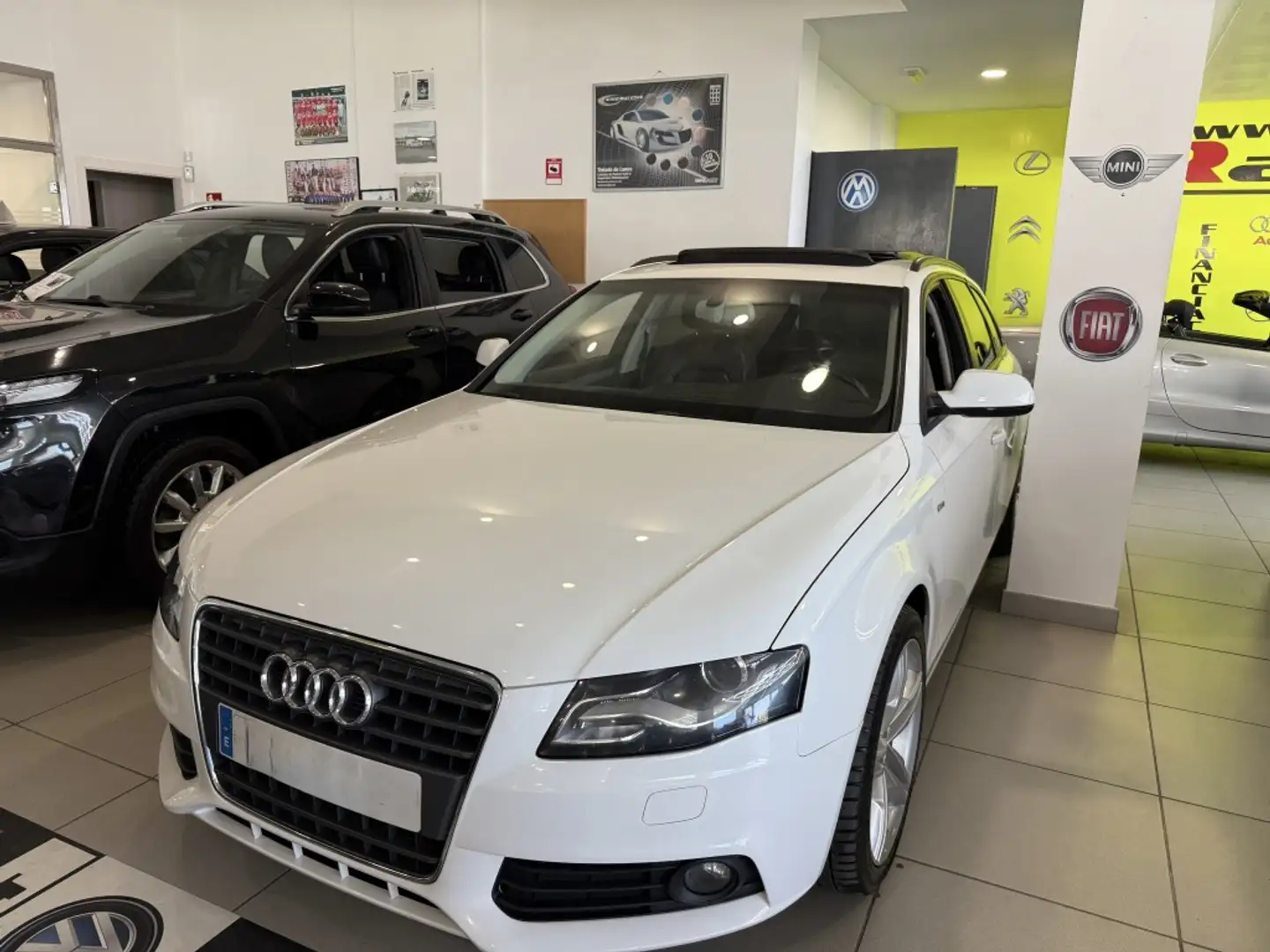 Audi A4 2.0TDIe DPF 136 Beyaz - 2