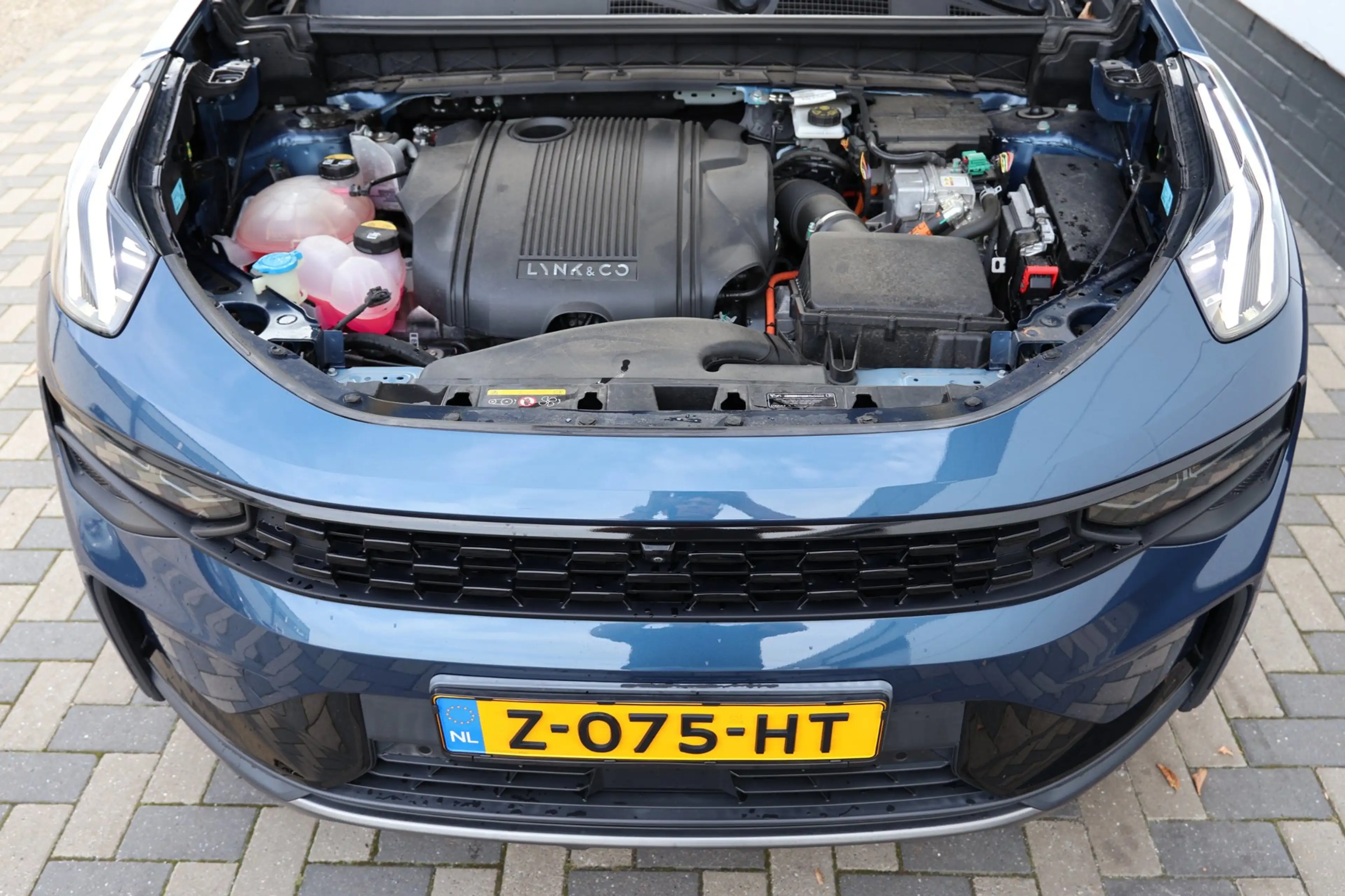 Lynk & Co 01 1.5 PHEV 262PK Zwarte Hemel 360° Camera NAP BTW — photo 40