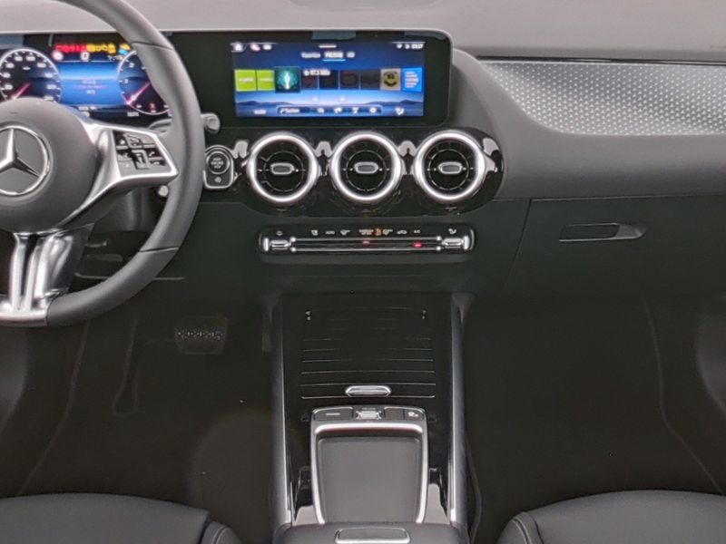 Mercedes-Benz GLA 200 d PROGRESSIVE|MBUX|SHZ|TEMP|KAM|LED|SHZ — photo 7