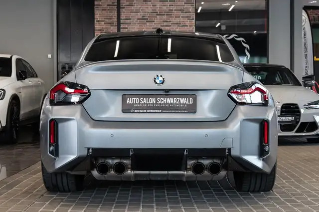 BMW M2 view 9