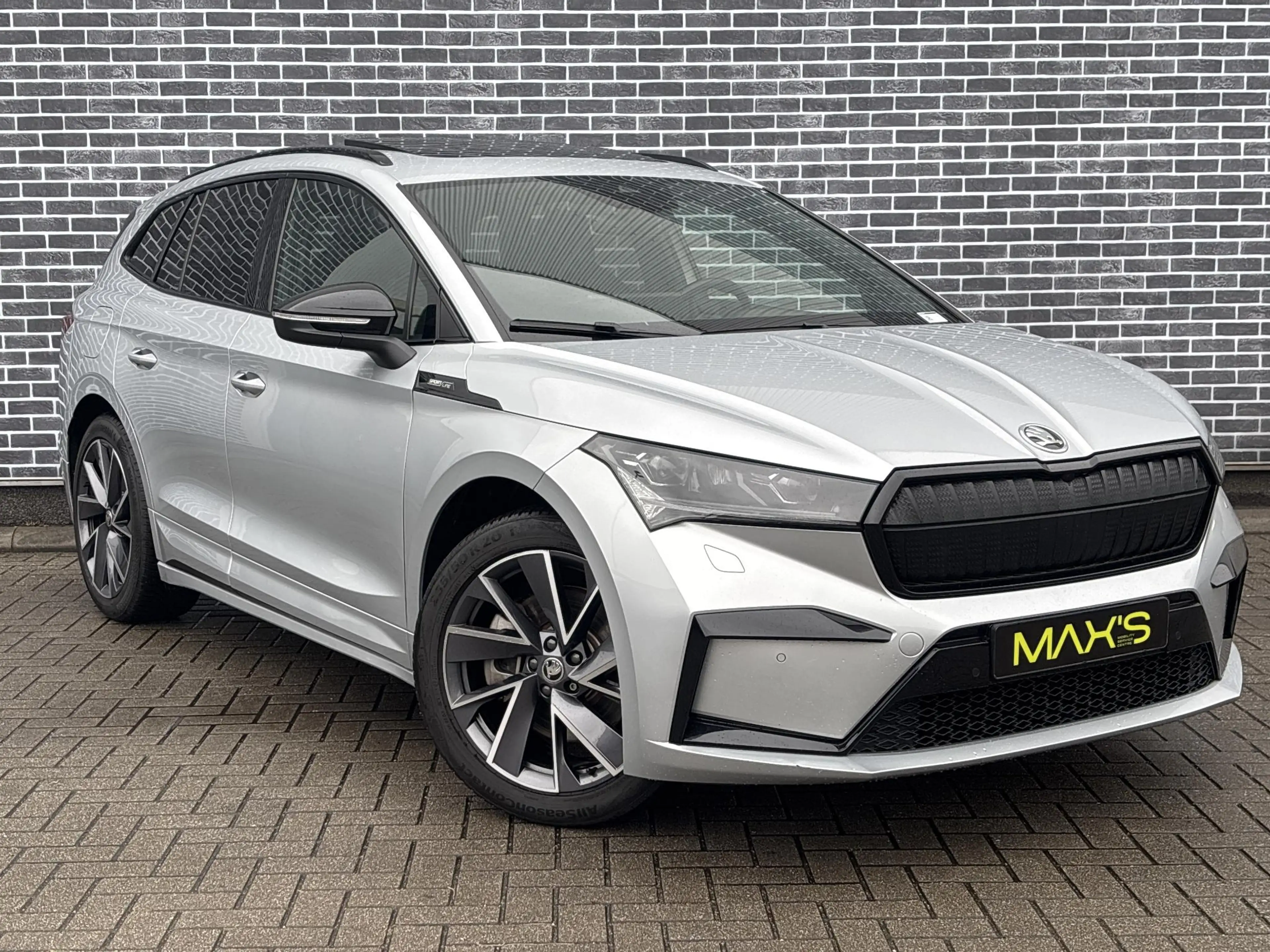 Skoda Enyaq iV 80 Sportline | Panoramadak | Achteruitrijcamera — photo 14