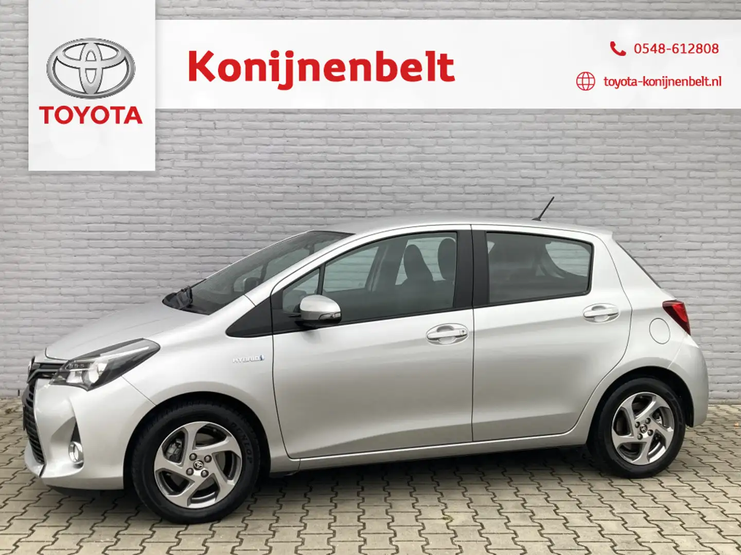 Toyota Yaris 1.5 Hybrid Lease Automaat | Navi | NL auto | Cruis Grijs - 1