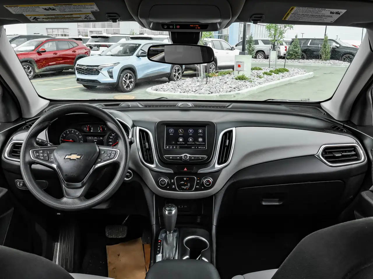 Chevrolet Equinox снимка Chevrolet Equinox