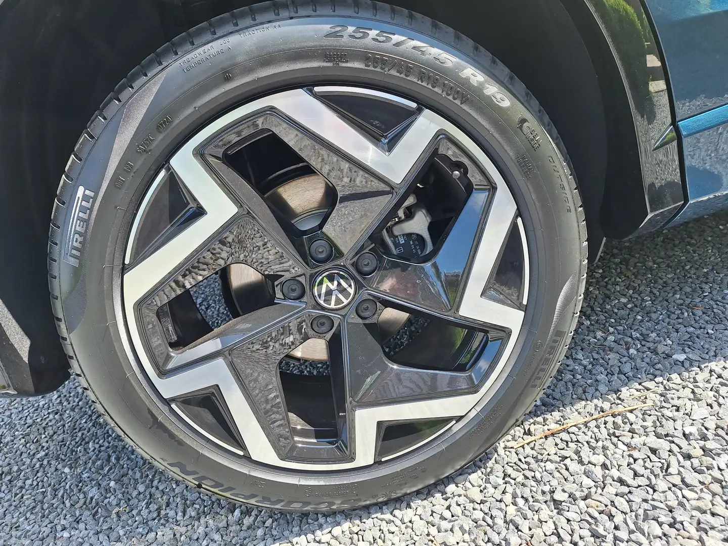 Volkswagen Tiguan 2.0 TDI SCR 4Motion R-Line  DSG - 2