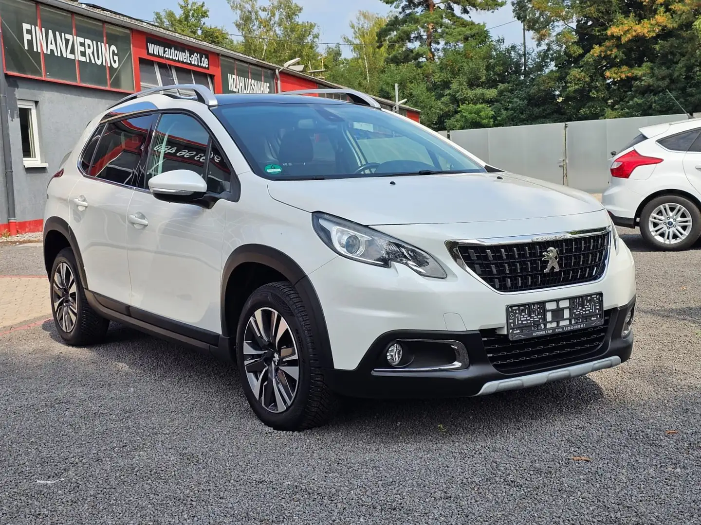 Peugeot 2008 Allure PANORAMA+LEDER+NAVI+KAMERA+SHZ Blanc - 2