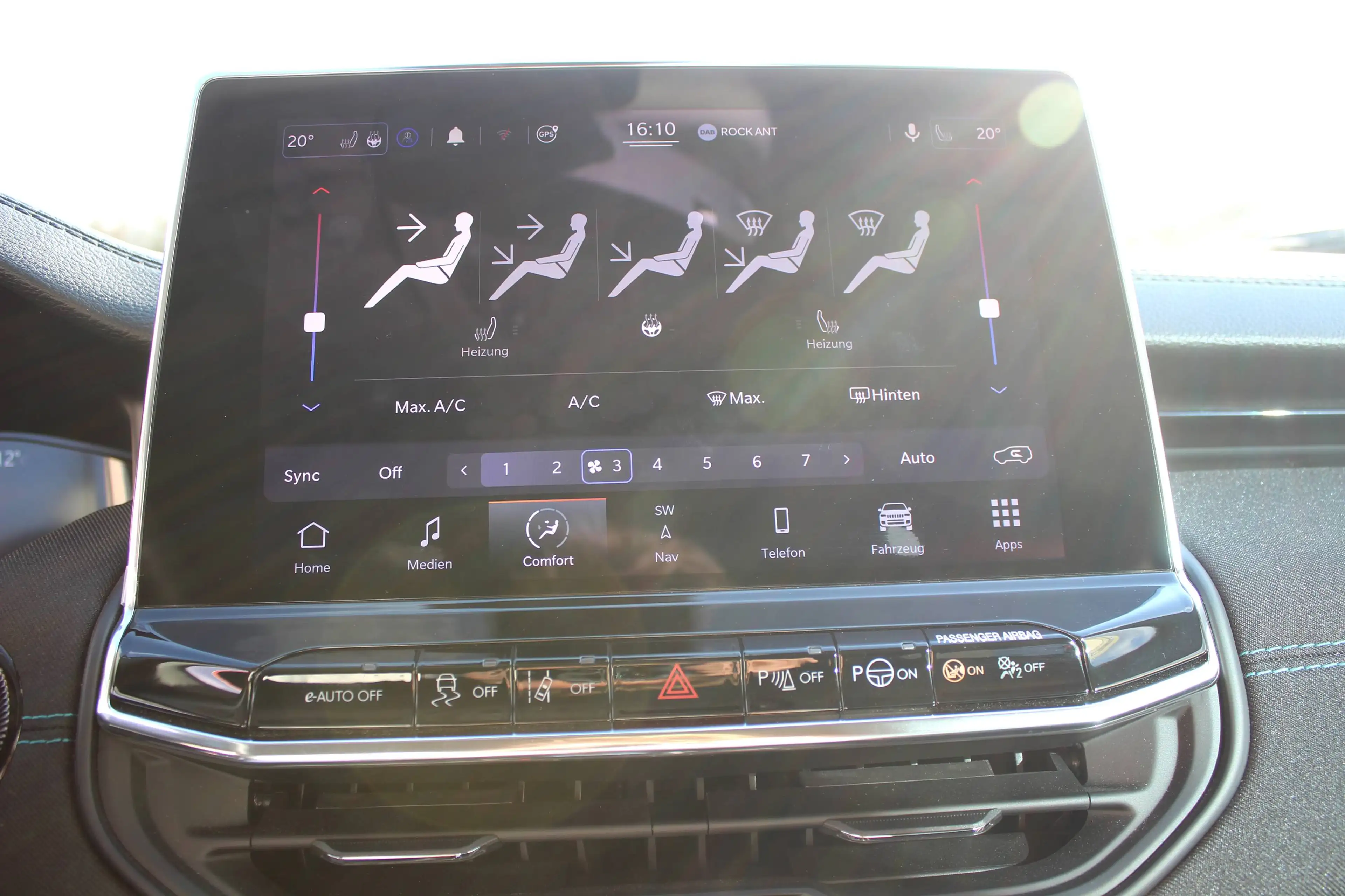 Jeep Compass Mild Hybrid 1.5 48V e-Hybrid /360°-Kamera/Navi — photo 14