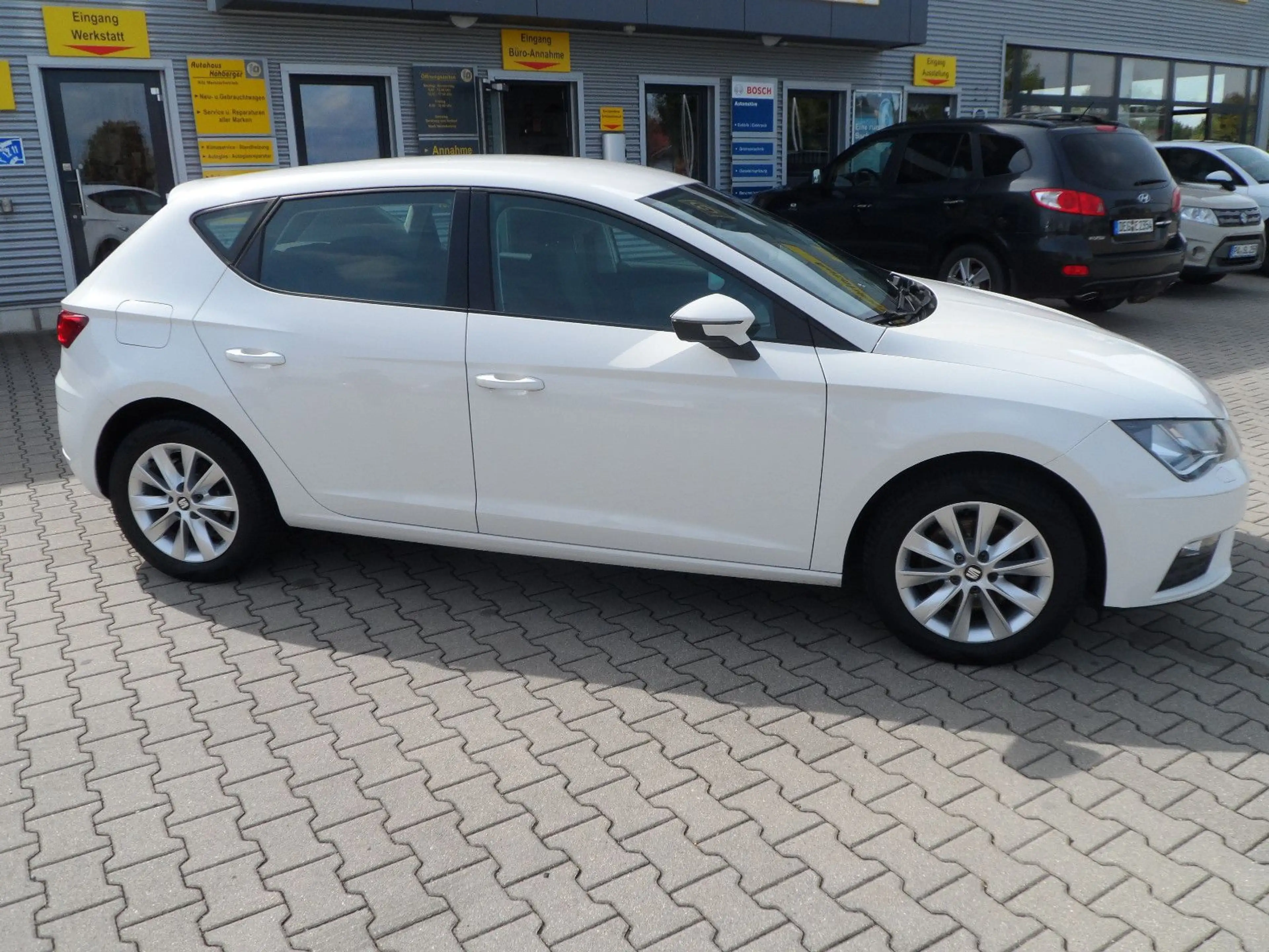 SEAT Leon Style/Navi/CarPlay/SHZ/Top Ausstattung — photo 5