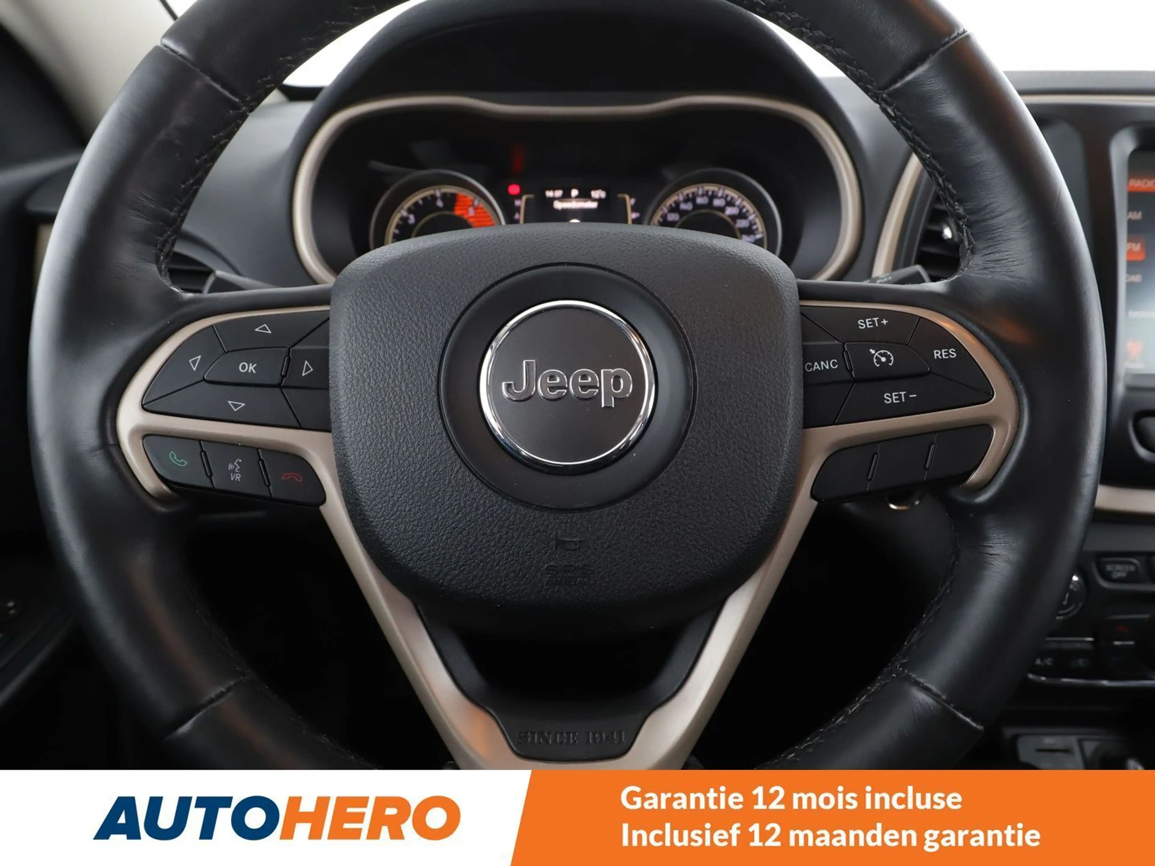 Jeep Cherokee 2.2 M-Jet Night Eagle 4WD — photo 5