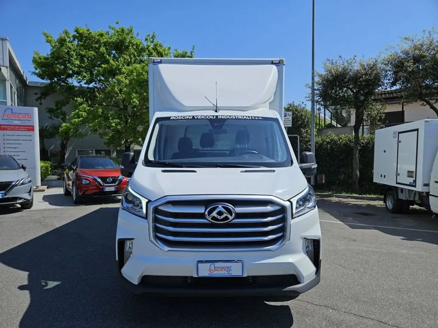 Maxus Deliver9 2.0CRDI 150CV EURO6-E CON BOX IN ALLUMIN - 2