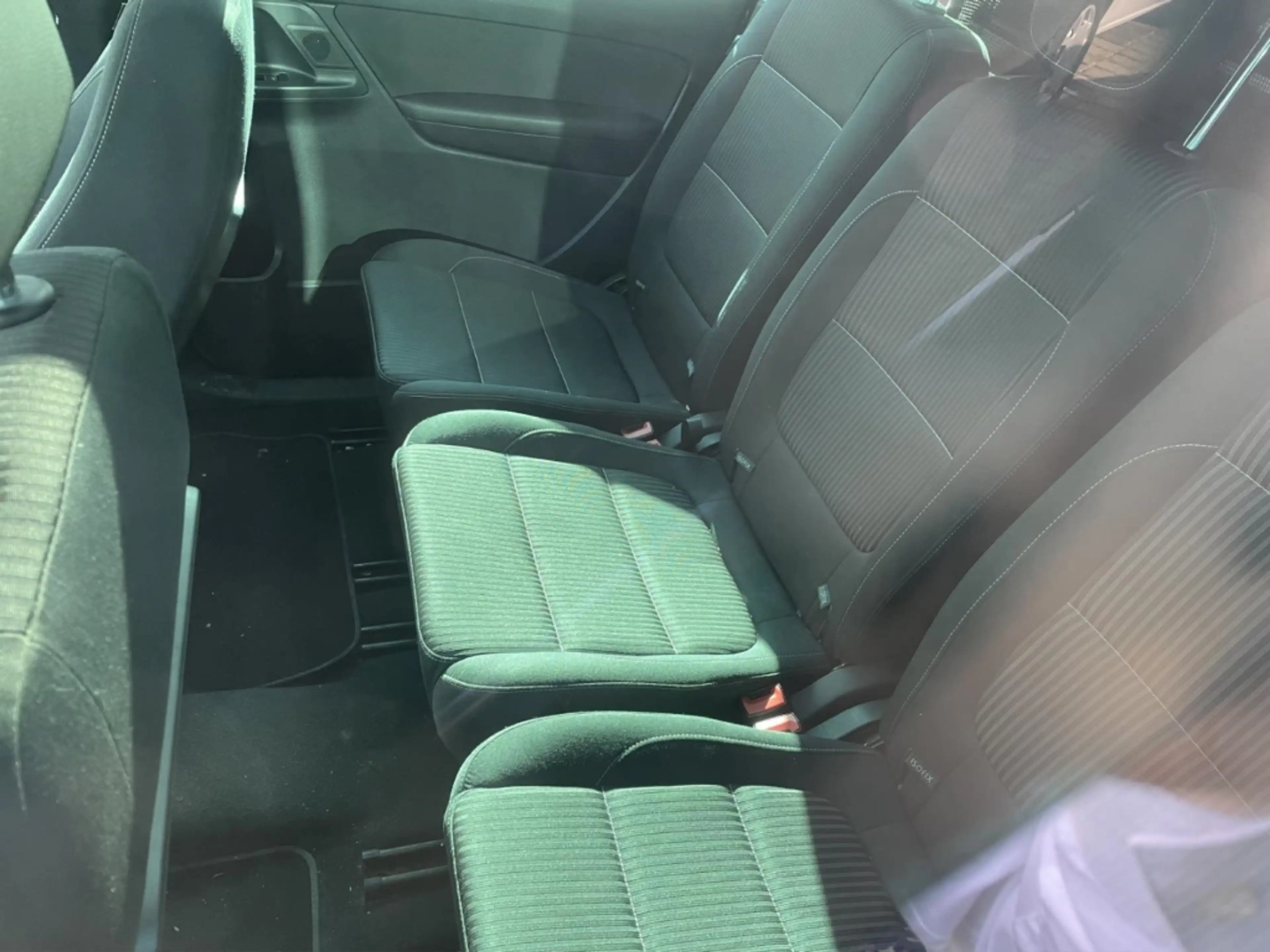 SEAT Alhambra I-TECH AHK Sportpaket Navi Bi-Xenon Dyn. Kurvenlic — photo 6
