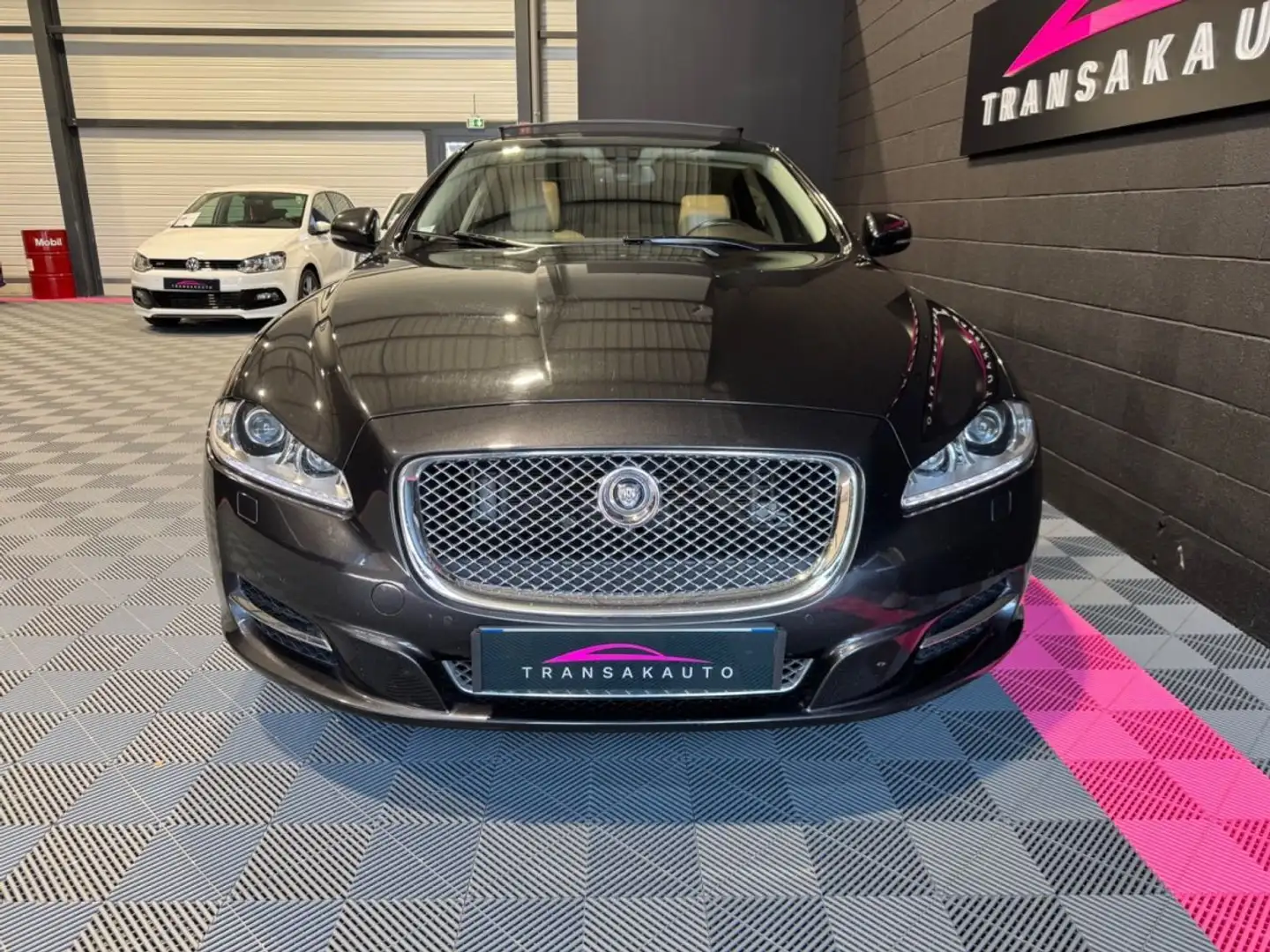 Jaguar XJ V6 3.0 - 275 Diesel S Luxe Premium Empattement Long A Gris - 2