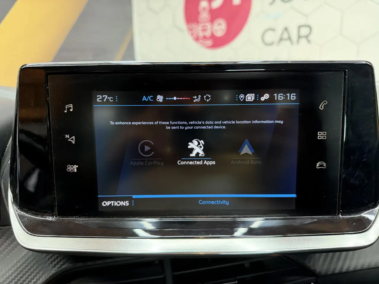 Peugeot 208 208 — photo 14