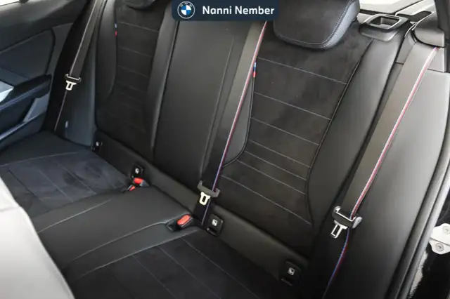 BMW 1 Series view 15