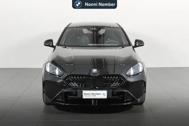 BMW 1 Series view 2