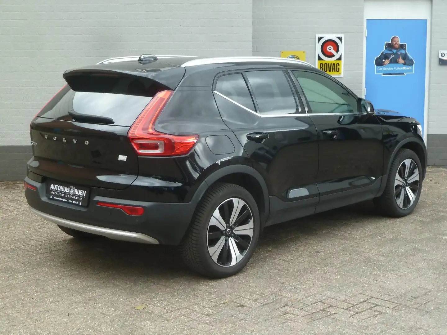 Volvo XC40 1.5 T5 Plug-in hybrid Plus Bright|Adaptive-Cruise| Zwart - 2
