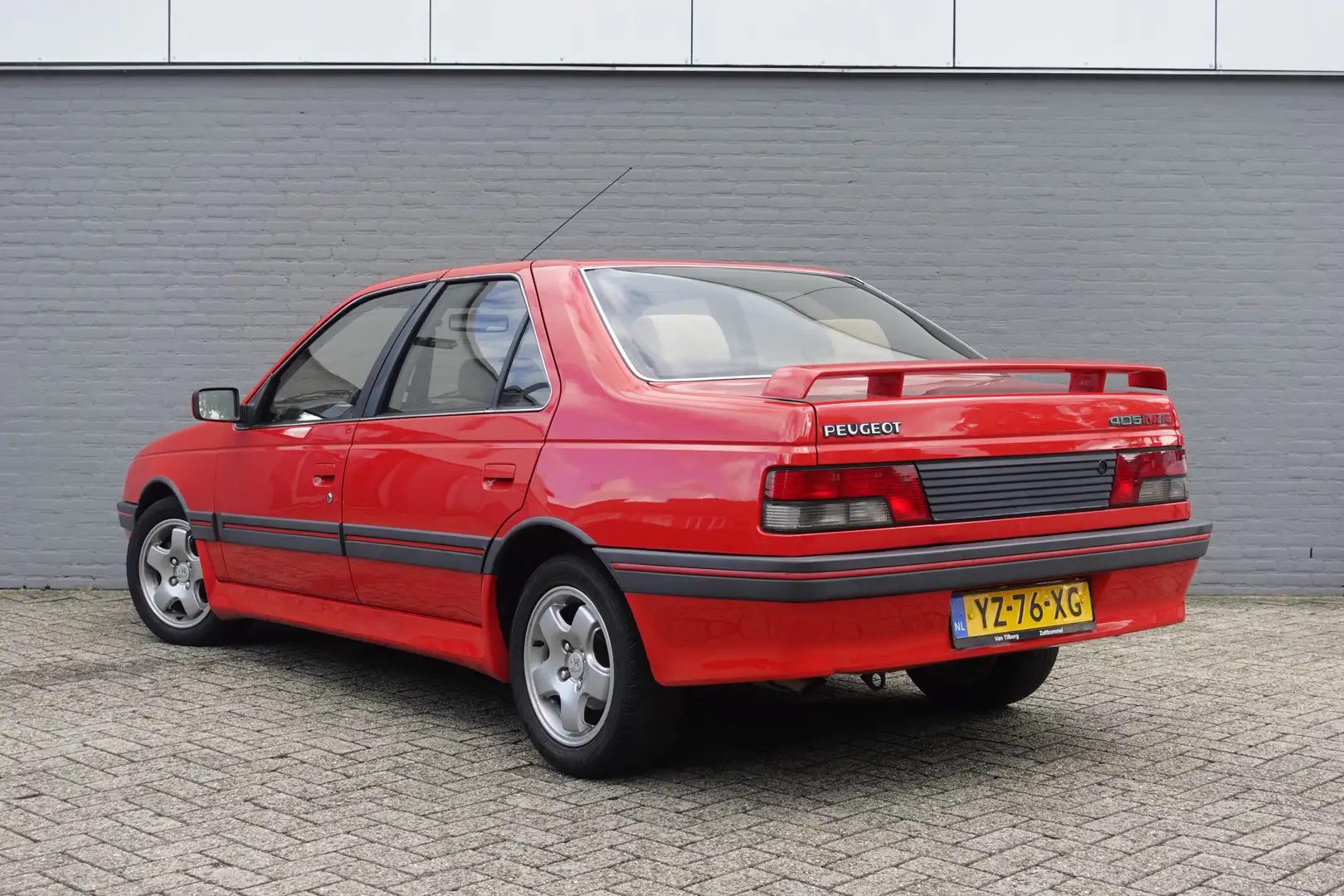 Peugeot 405 1.9 MI-16 kat. | Org. Nederlandse auto | LAGE KM ( Roşu - 2