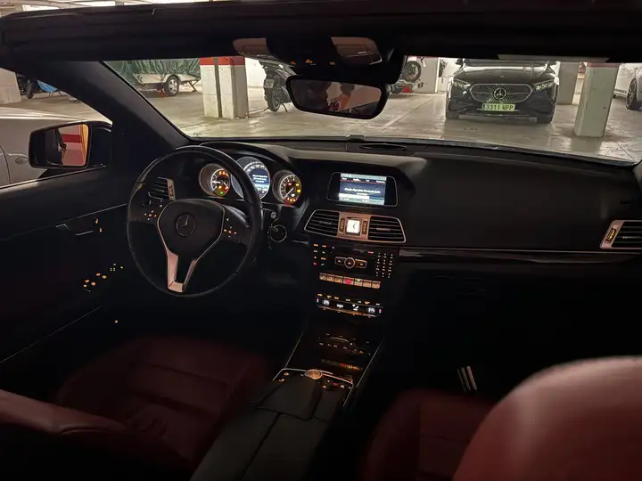 Mercedes-Benz Clase E E 200 CABRIO 7G Plus (A207) 2015, foto 15