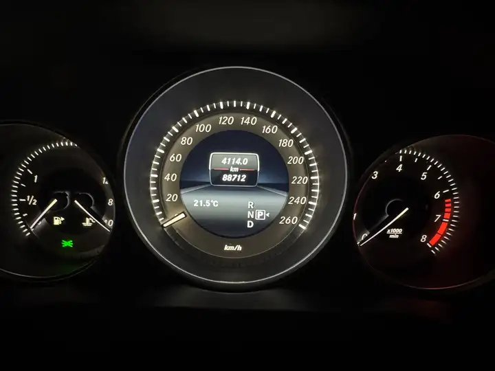 Mercedes-Benz Clase E E 200 CABRIO 7G Plus (A207) 2015, foto 18