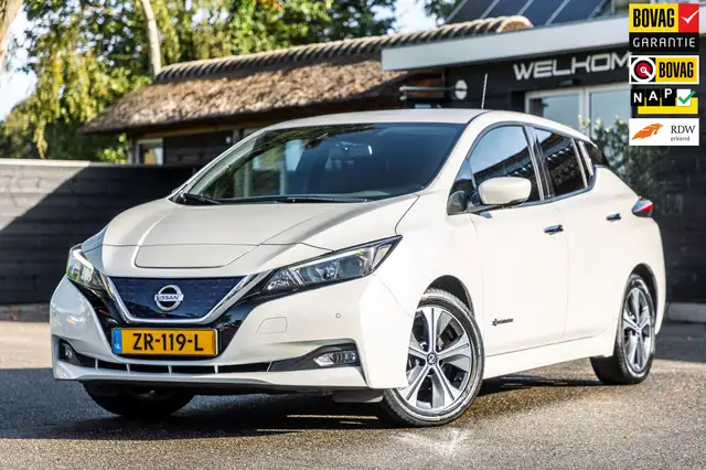 Nissan Leaf N-Connecta 40 kWh I 87% SOH I Dealeronderhouden I