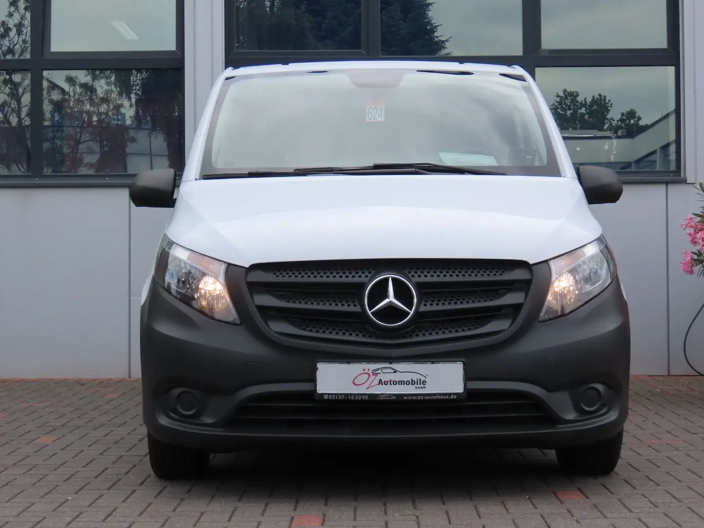 Mercedes-Benz Vito Mixto 109 CDI FWD lang 6 Sitze AHK Weiß - 2