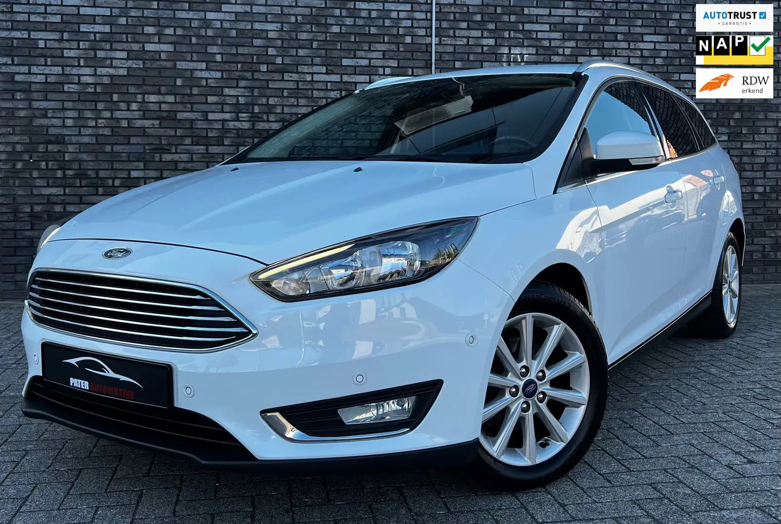 Ford Focus Wagon 1.0 Titanium NWE DISTRIBUTIE|Apple Carplay|3 Blanc - 1