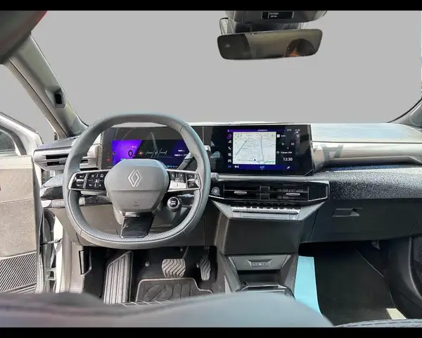 Renault Clio view 9