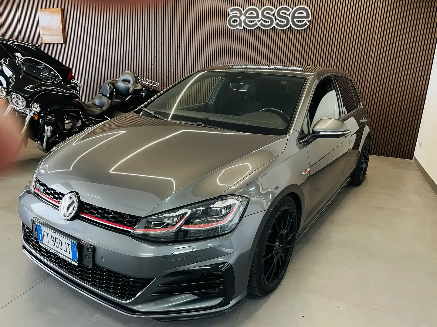 Volkswagen Golf GTI GTI Performance 2.0 230CV TSI DSG 5p. BMT - 1