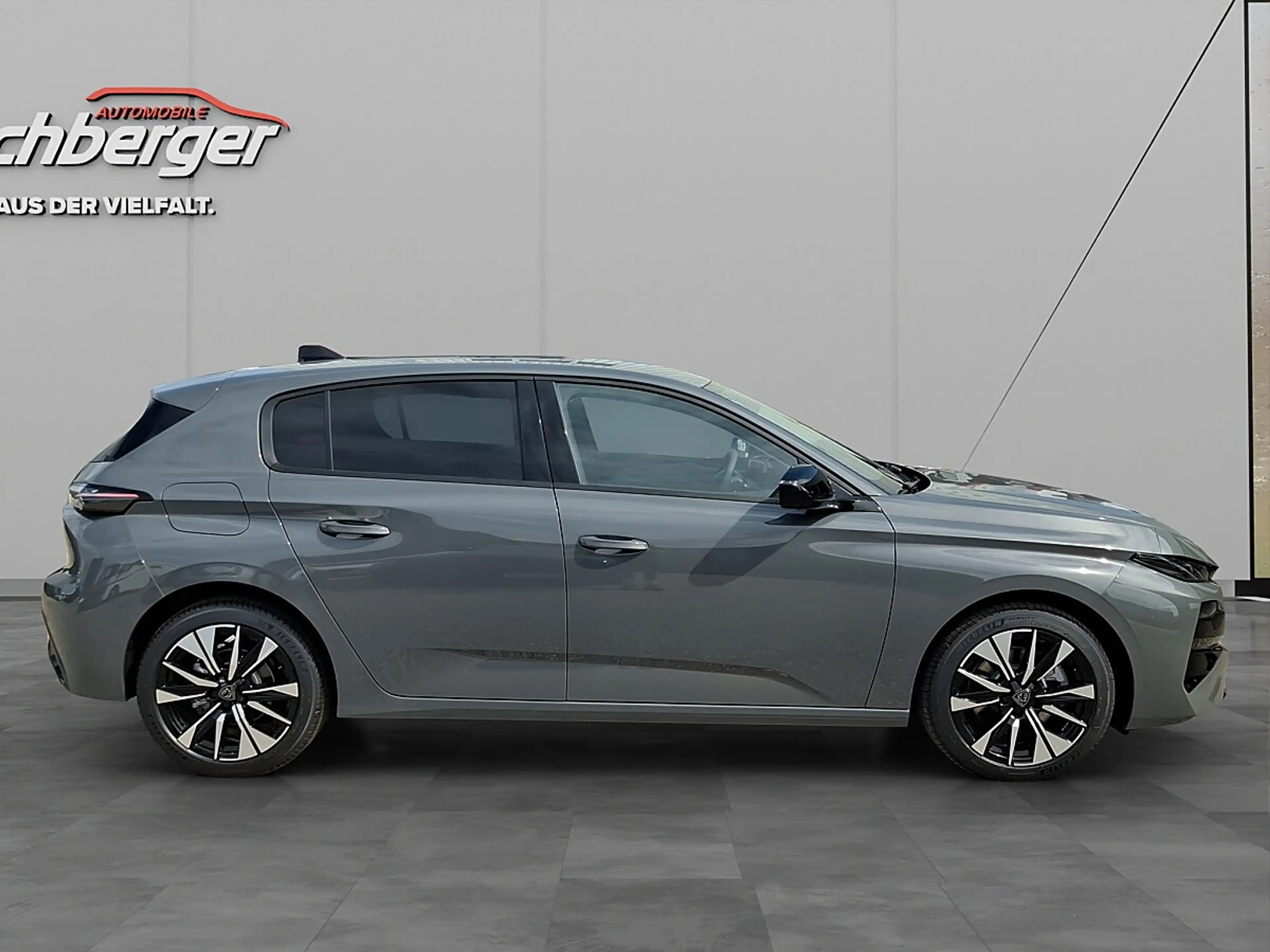Peugeot 308 Hybrid 145 e-DSC6 Allure — photo 4
