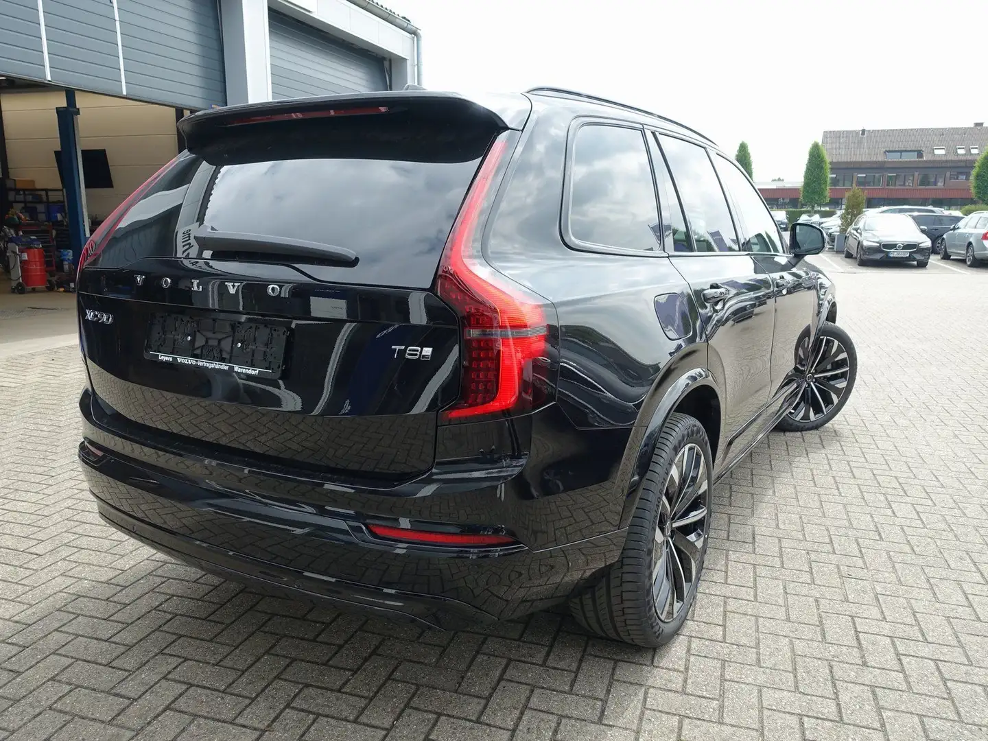 Volvo XC90 T8 Ultra Dark MY26 Leasing ab 829,- sofort Schwarz - 2