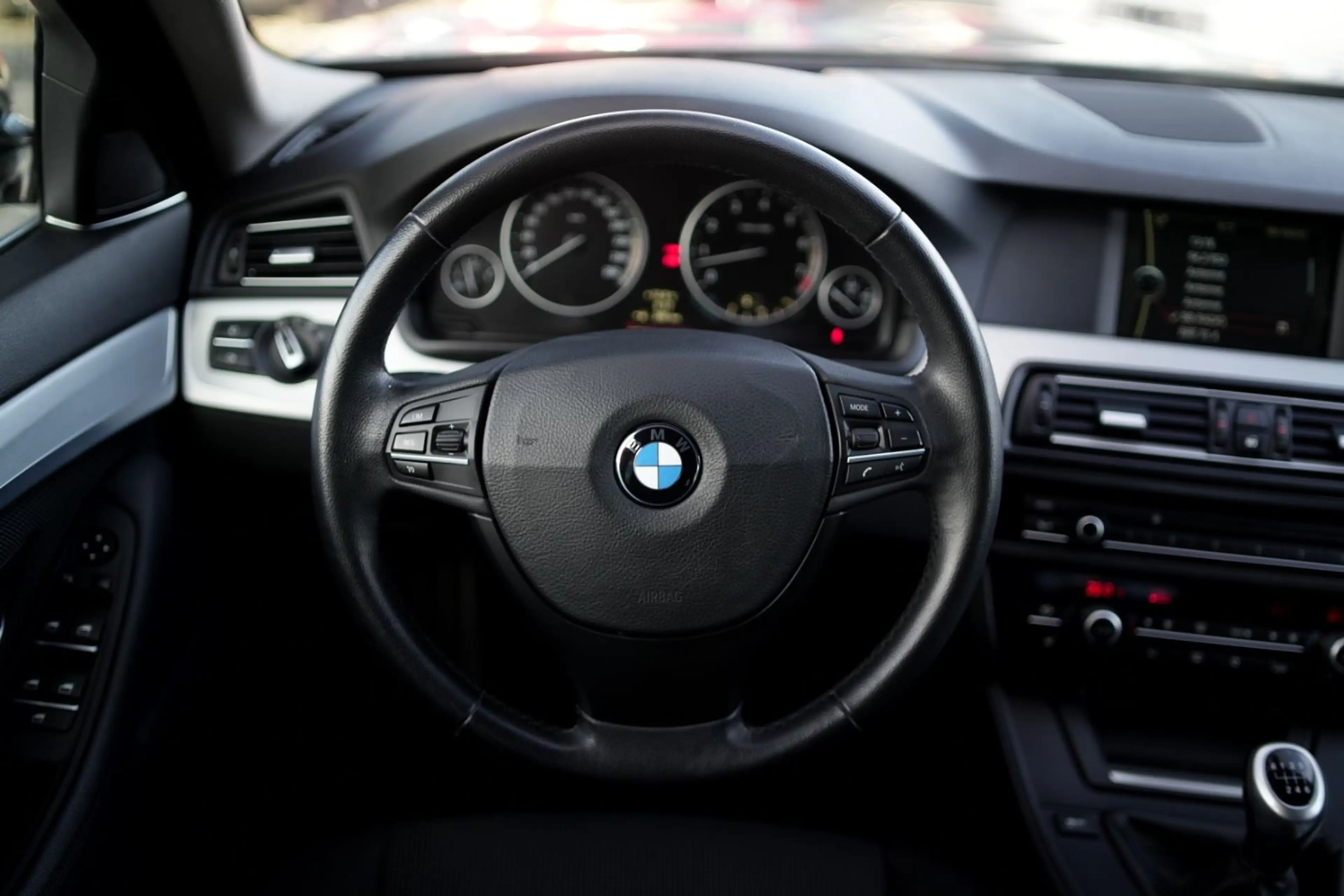 BMW 523 i Touring Kamera Memory Standheizung Luft — photo 15