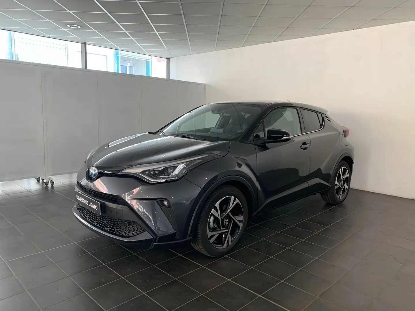 Toyota C-HR C-HR 2.0h Trend e-cvt - 1