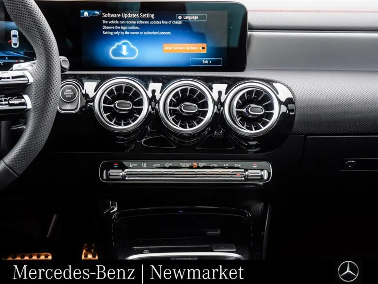 Mercedes-Benz CLA снимка Mercedes-Benz CLA